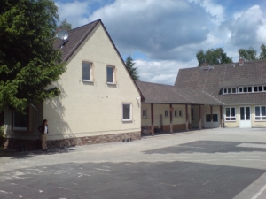 Bilder Archivfoto ehemalige Grundschule Baerstadt